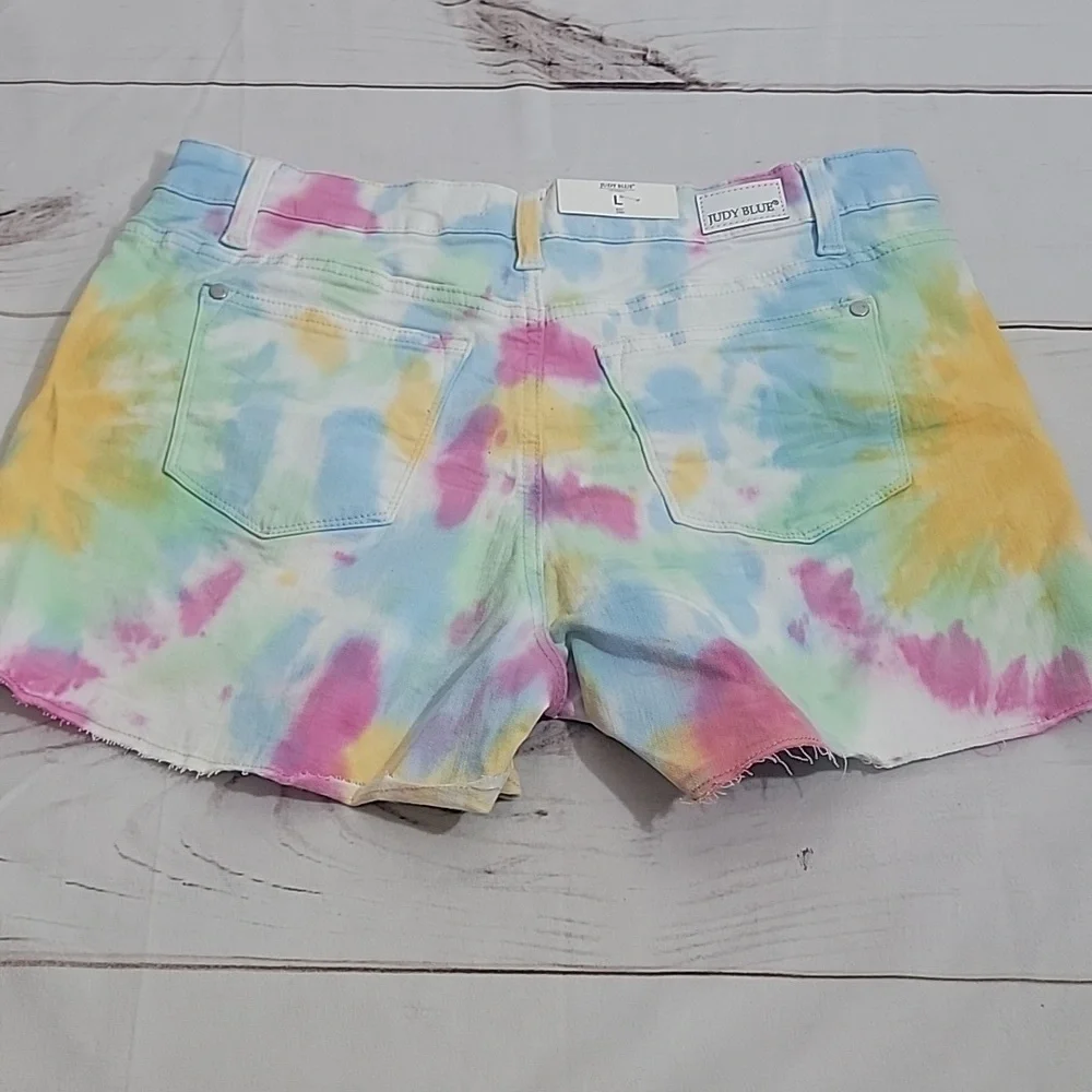 JUDY Blue Pastel Tie Dye Cutoff Shorts size Large Raw Hem Frayed